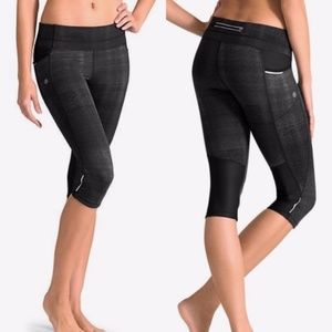 Athleta Icy Haze Be Free Knicker Crop Leggings
